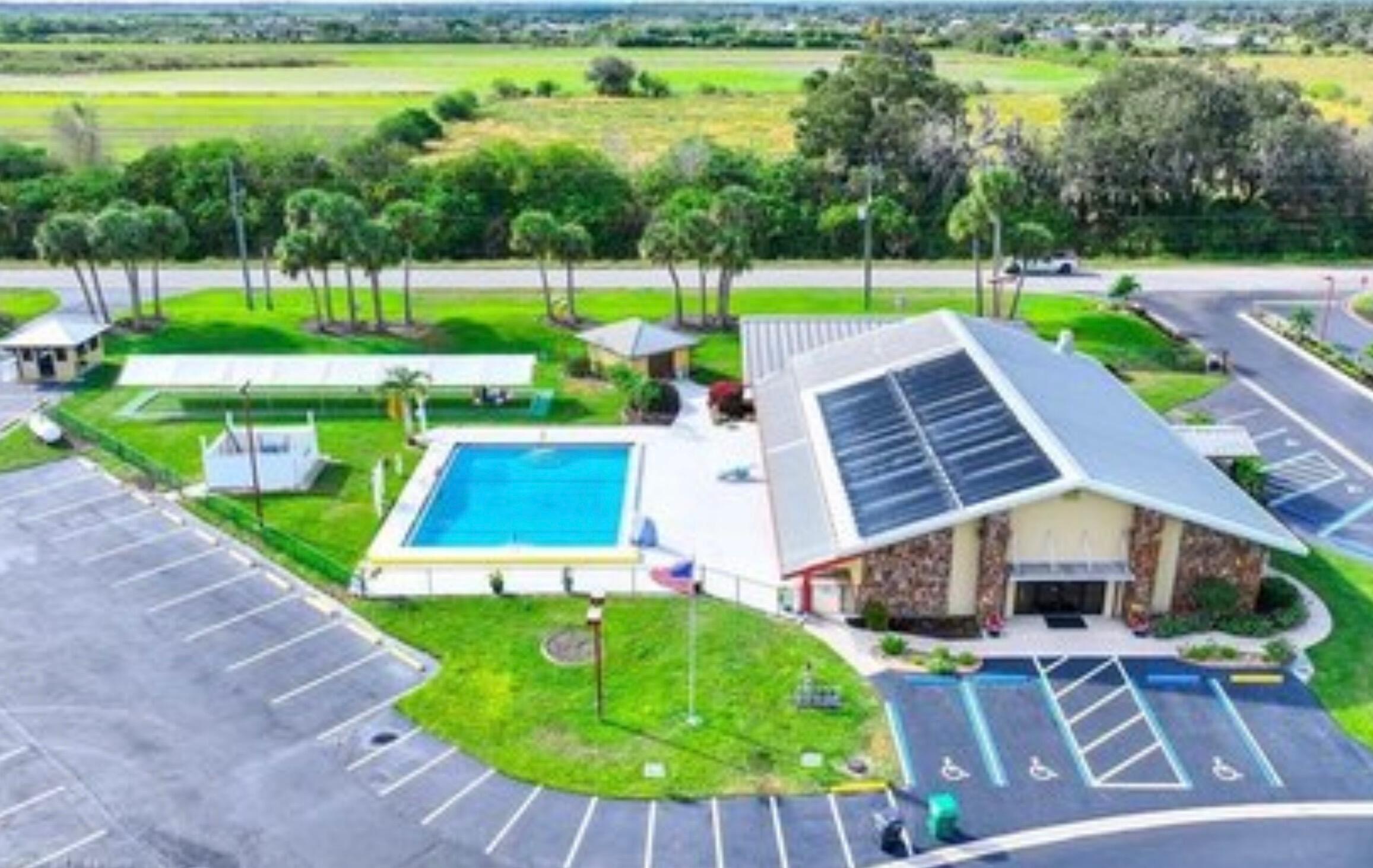 SEMINOLE COVE CONDOMINIUM - Residential