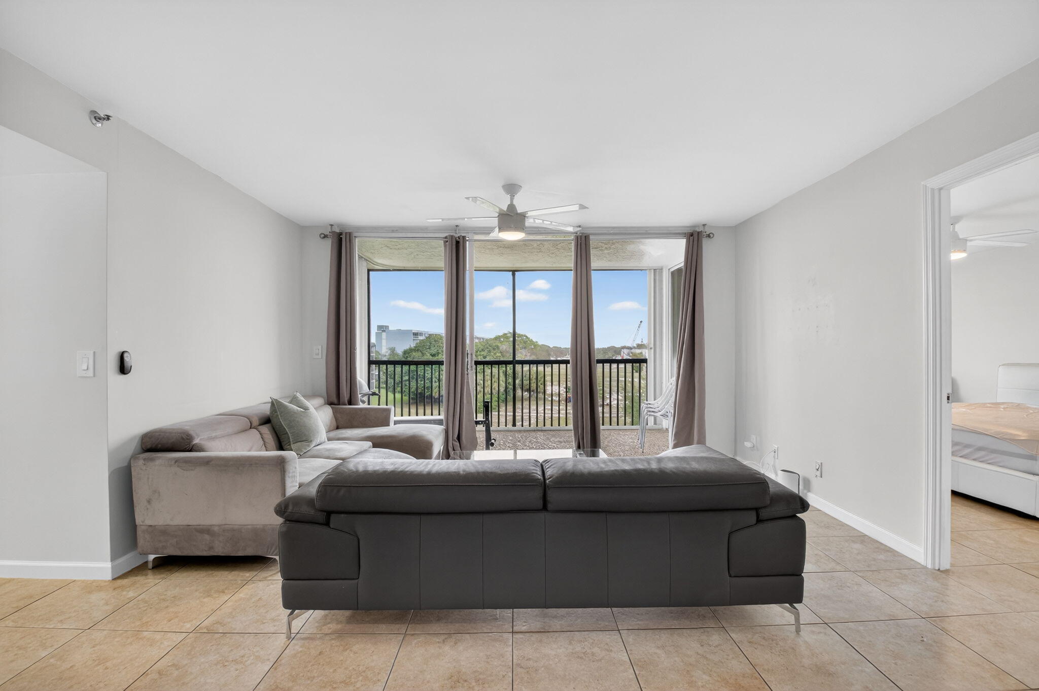 5280 NW 2nd Ave Ph-17