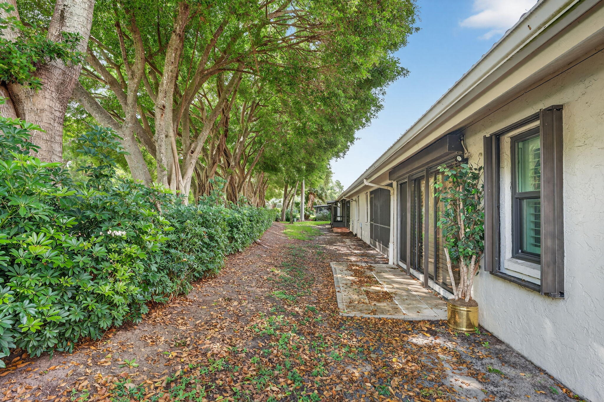 SUN VALLEY EAST CONDO - Residential