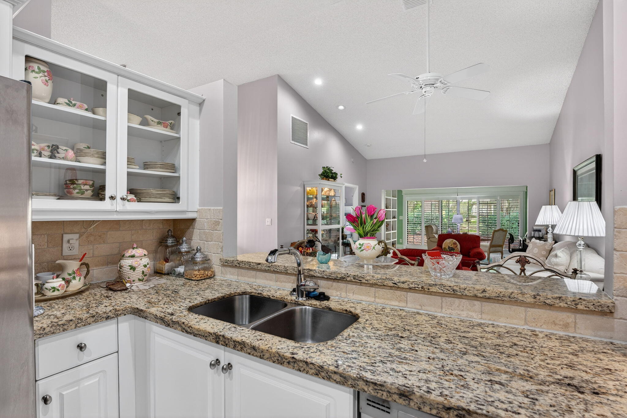 SUN VALLEY EAST CONDO - Residential