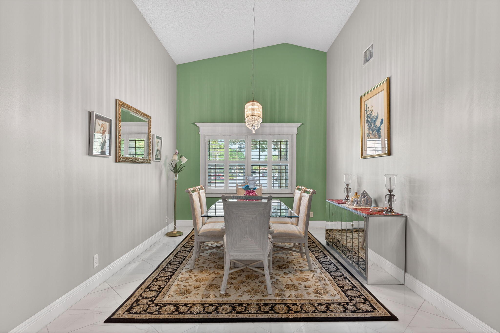 SUN VALLEY EAST CONDO - Residential