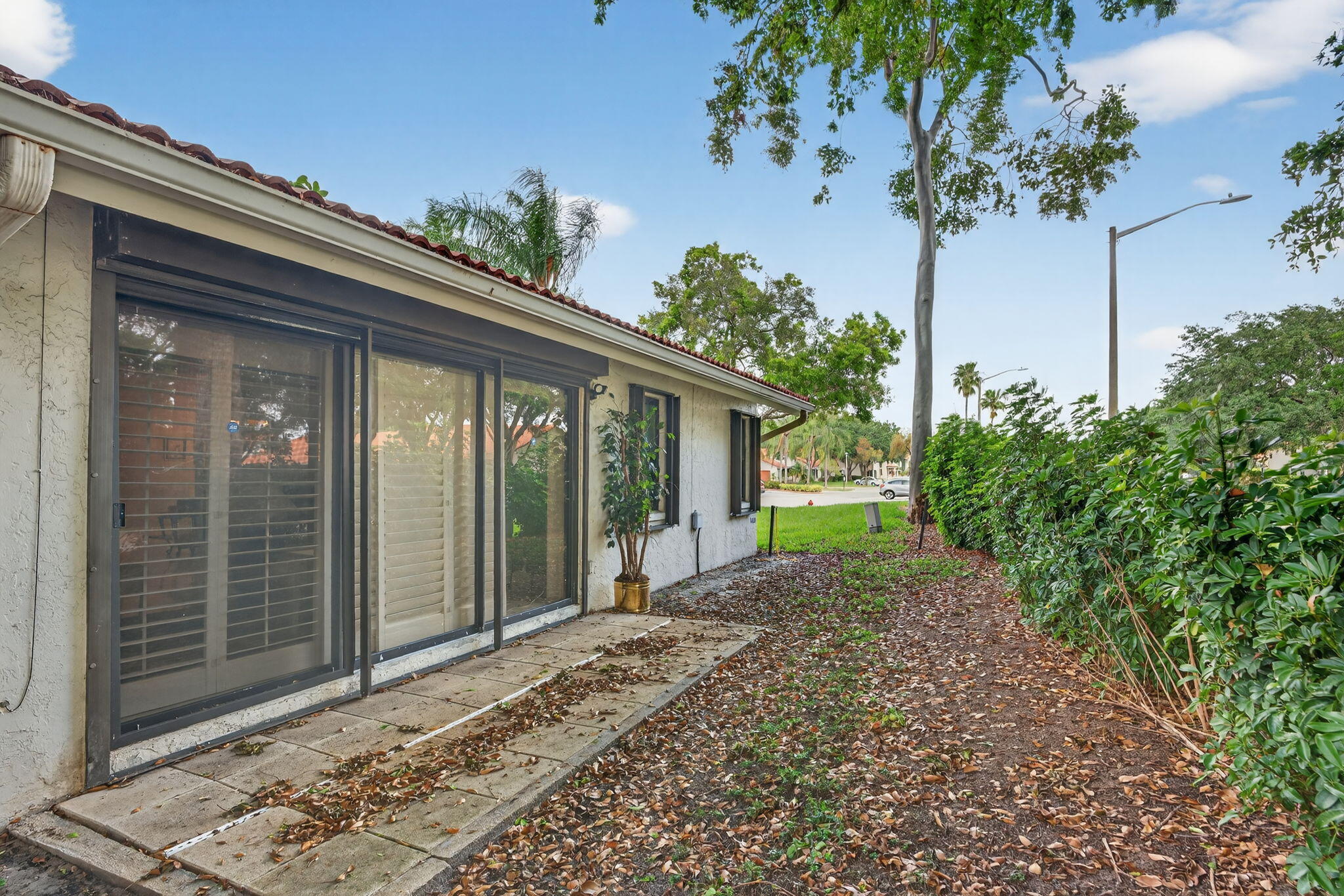 SUN VALLEY EAST CONDO - Residential