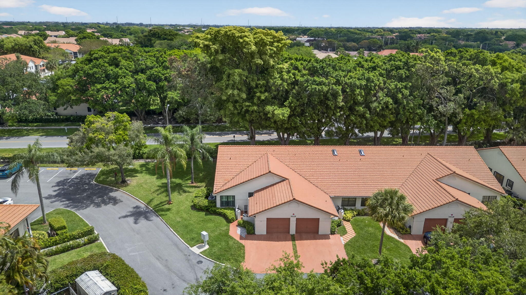 SUN VALLEY EAST CONDO - Residential