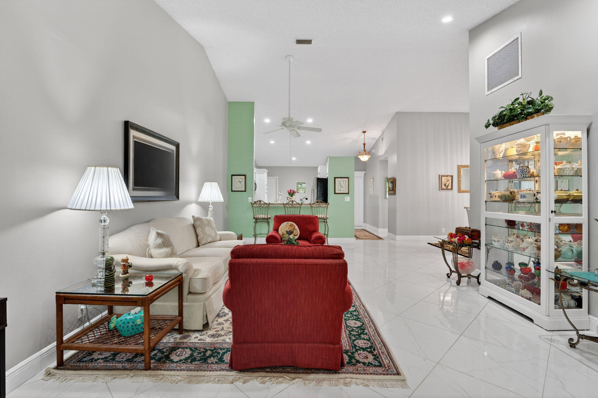 SUN VALLEY EAST CONDO - Residential