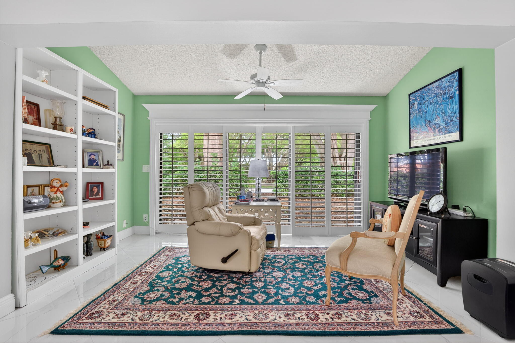 SUN VALLEY EAST CONDO - Residential