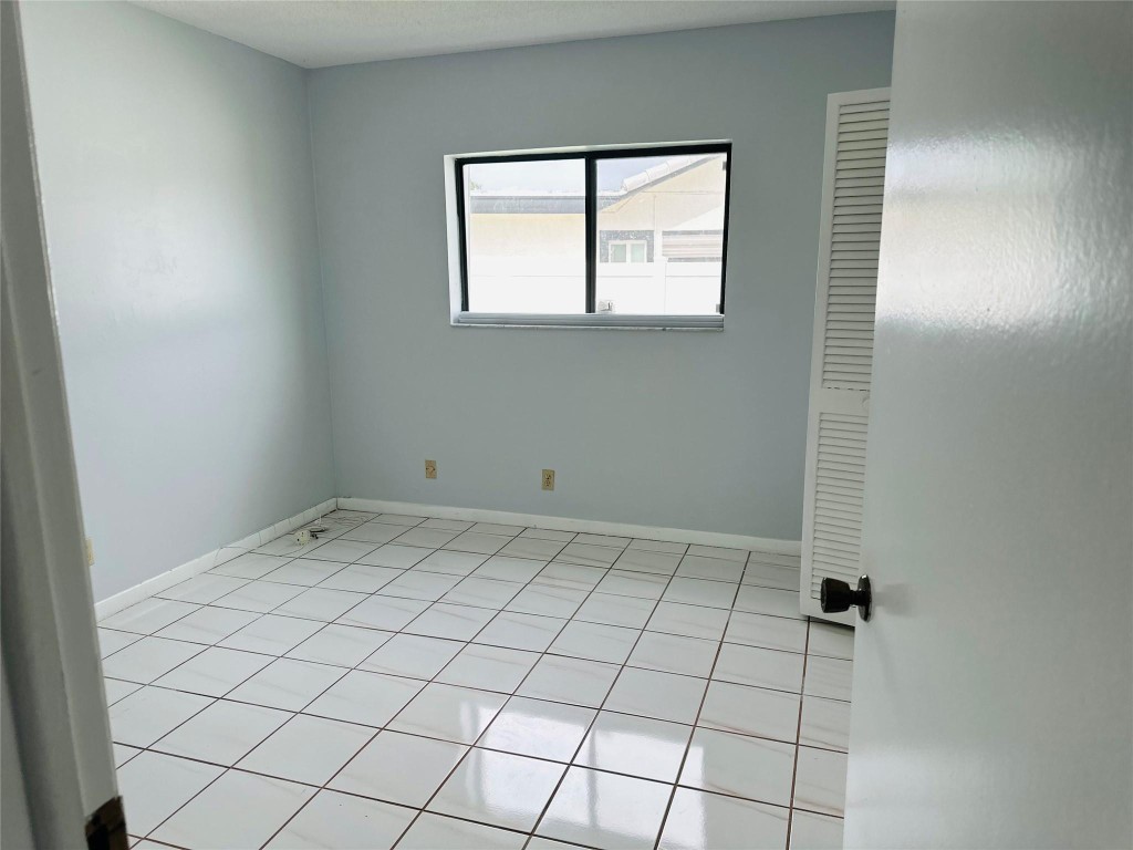 New Orleans Lakesites - Residential