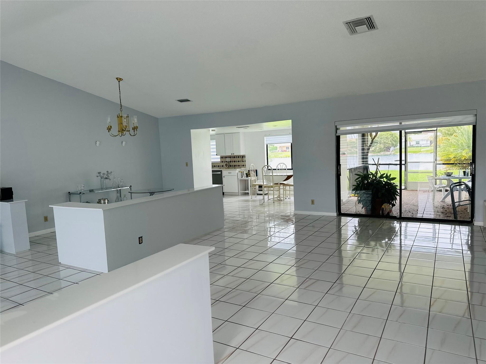 13309 NW 8th Ct