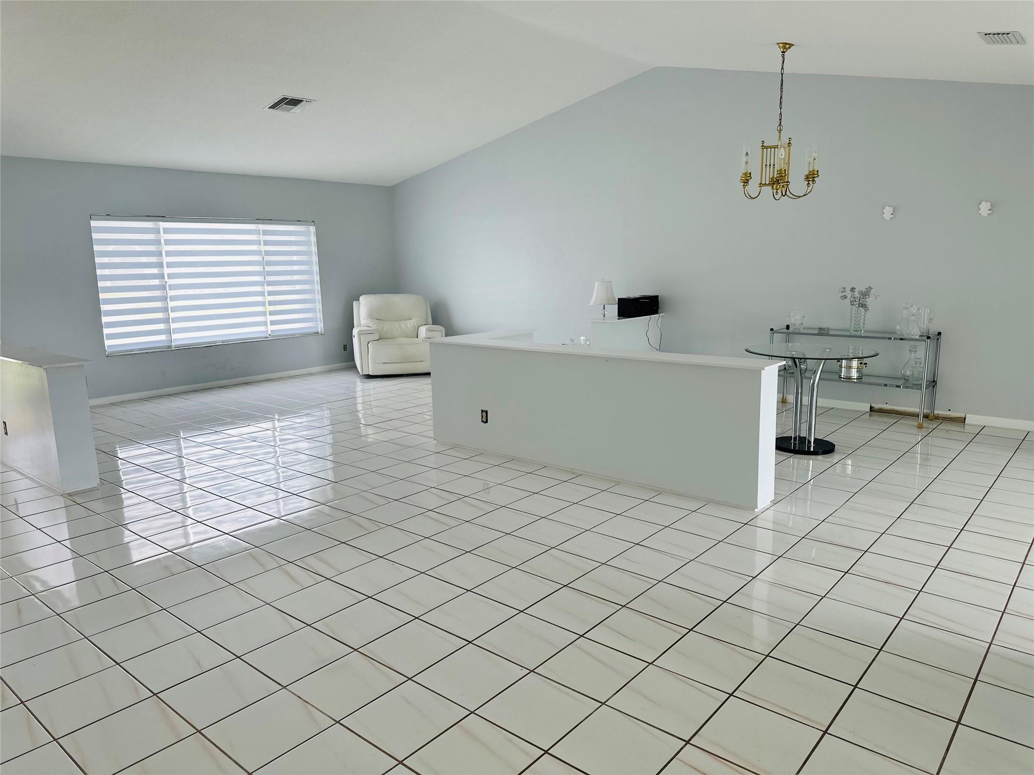 13309 NW 8th Ct