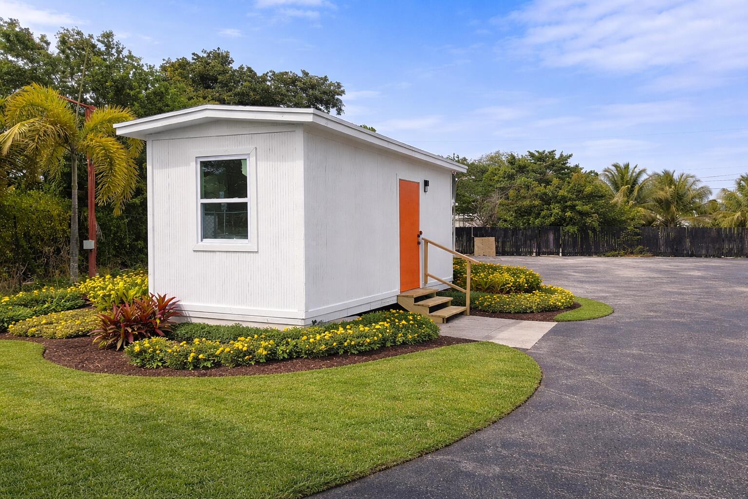 5635 W Hallandale Beach Boulevard