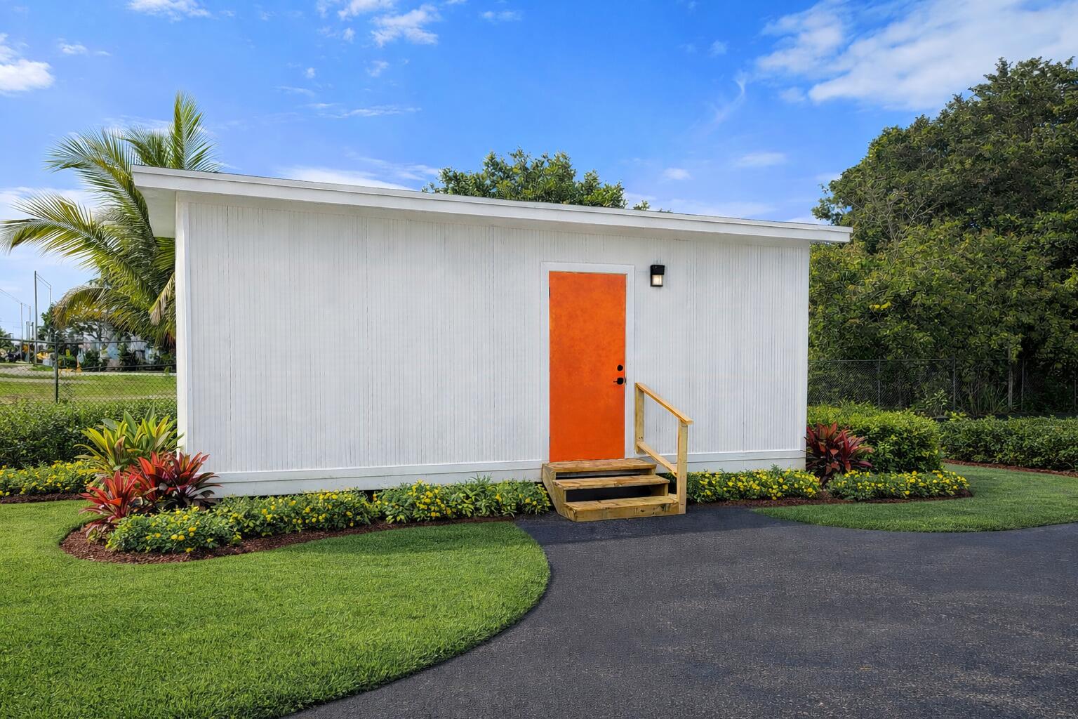 5635 W Hallandale Beach Boulevard