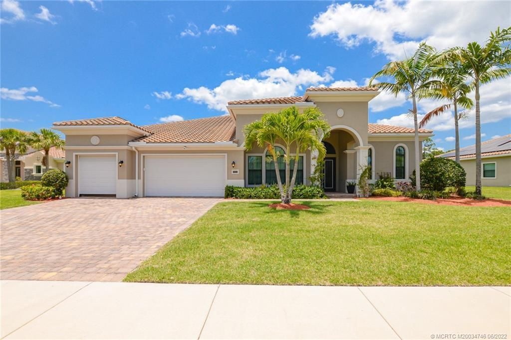 Photo of 6304 SW Key Deer Lane, Palm City, FL 34990 (MLS # R10808000)