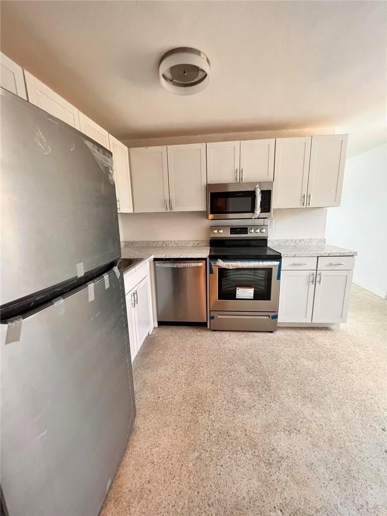 5061 Eadie Pl