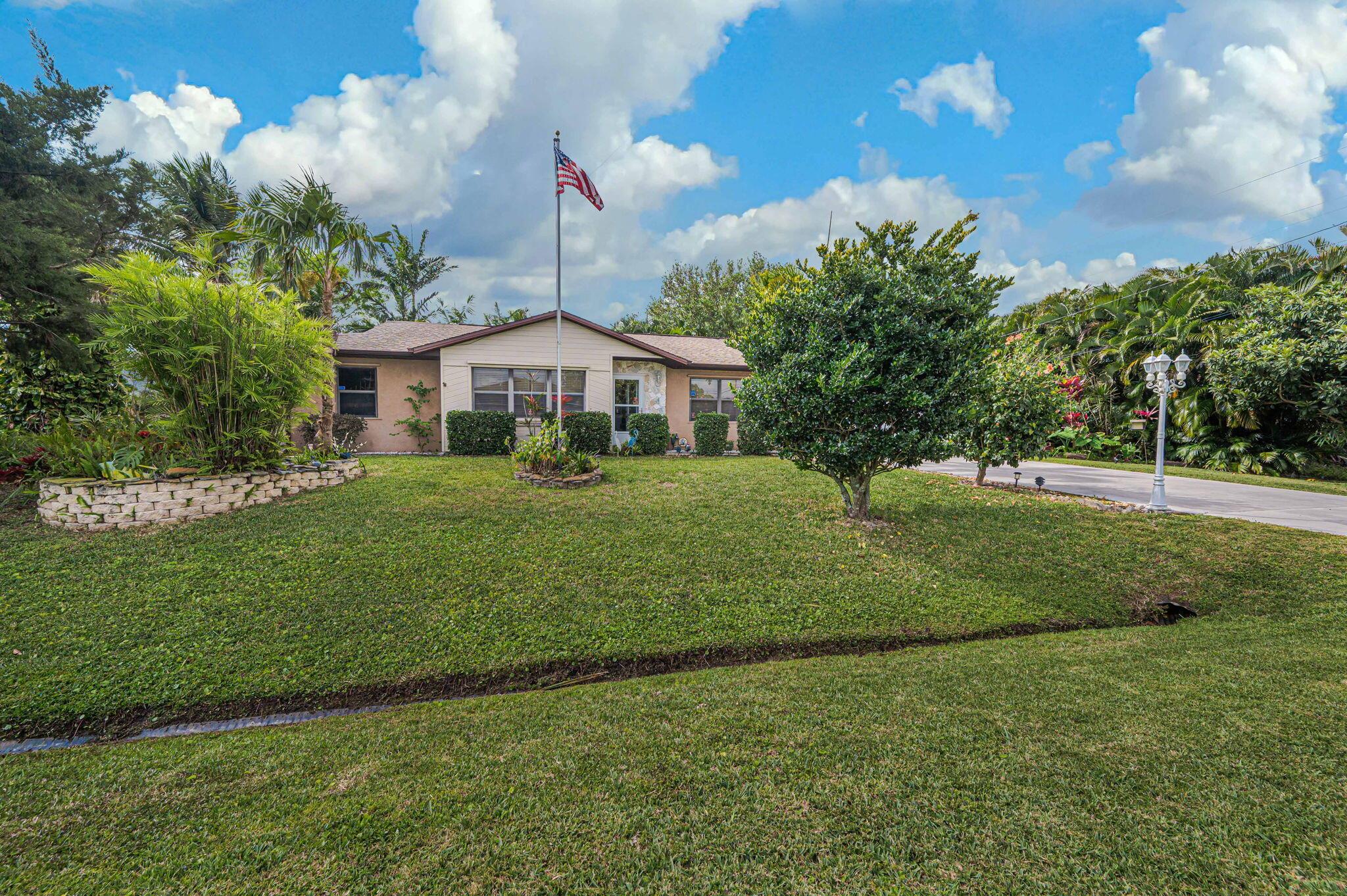 PORT ST LUCIE SECTION 8 - Residential