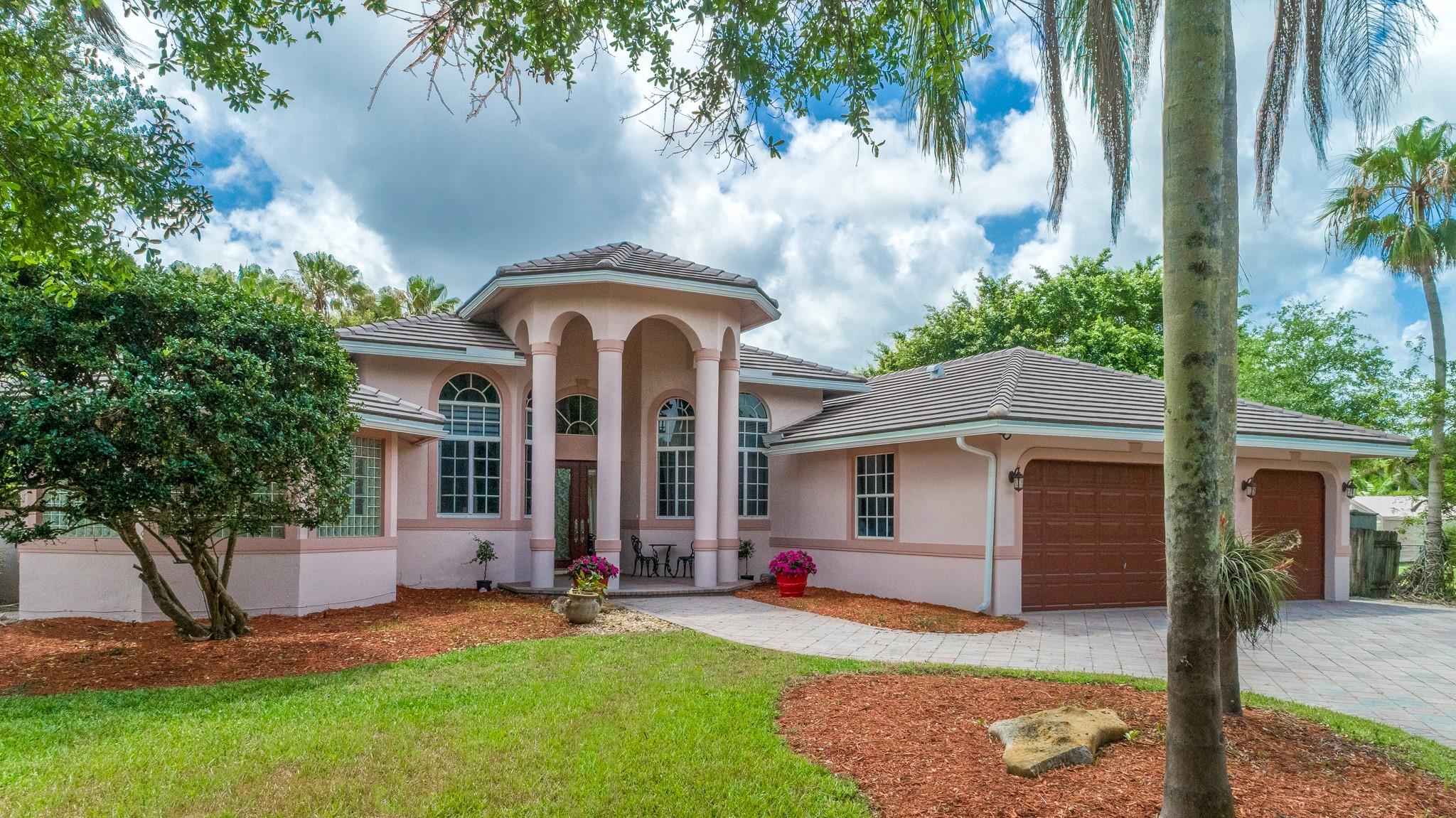 11430 NW 18th St