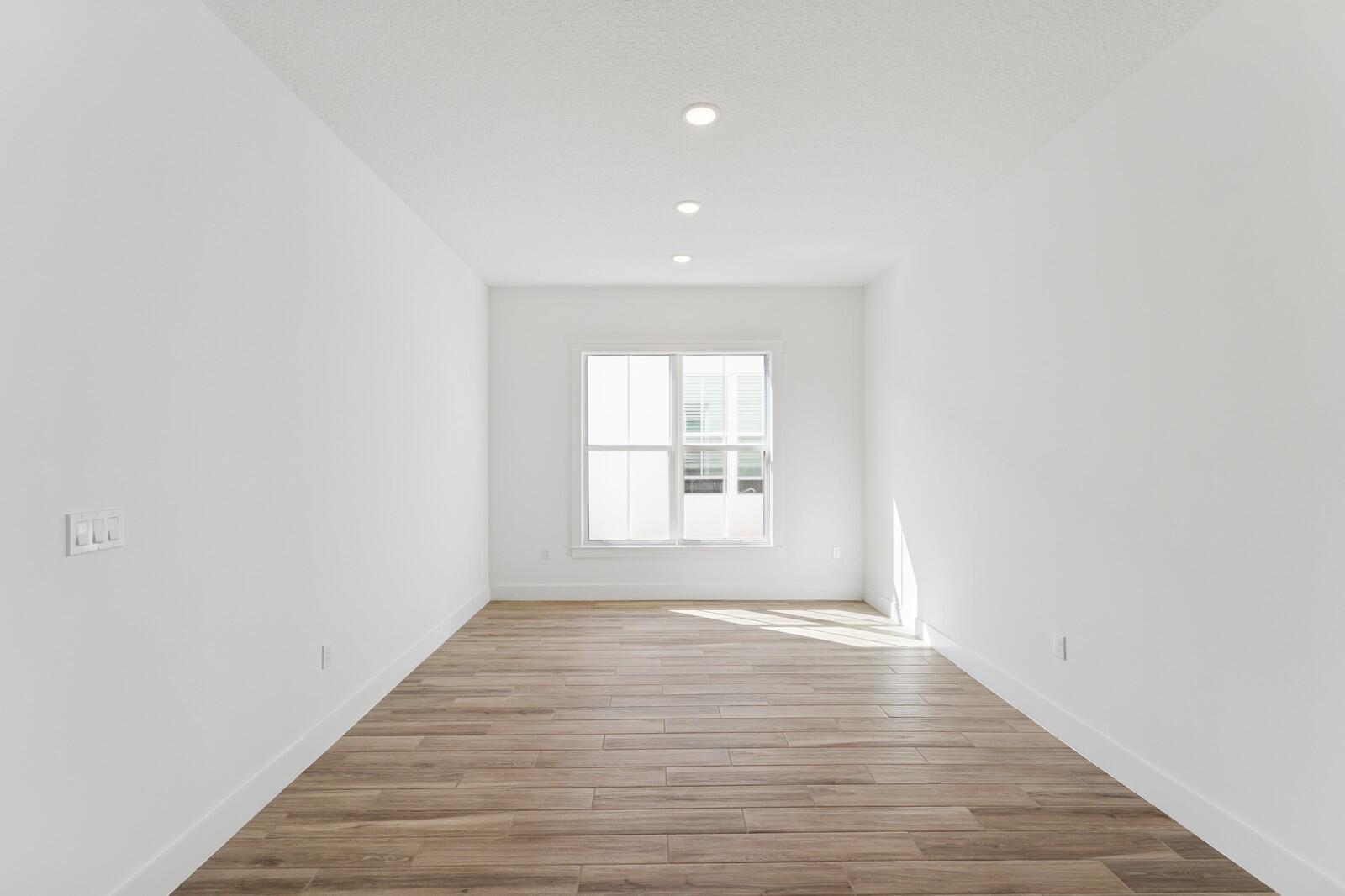 SALERNO RESERVE AT SHOWCA - Residential