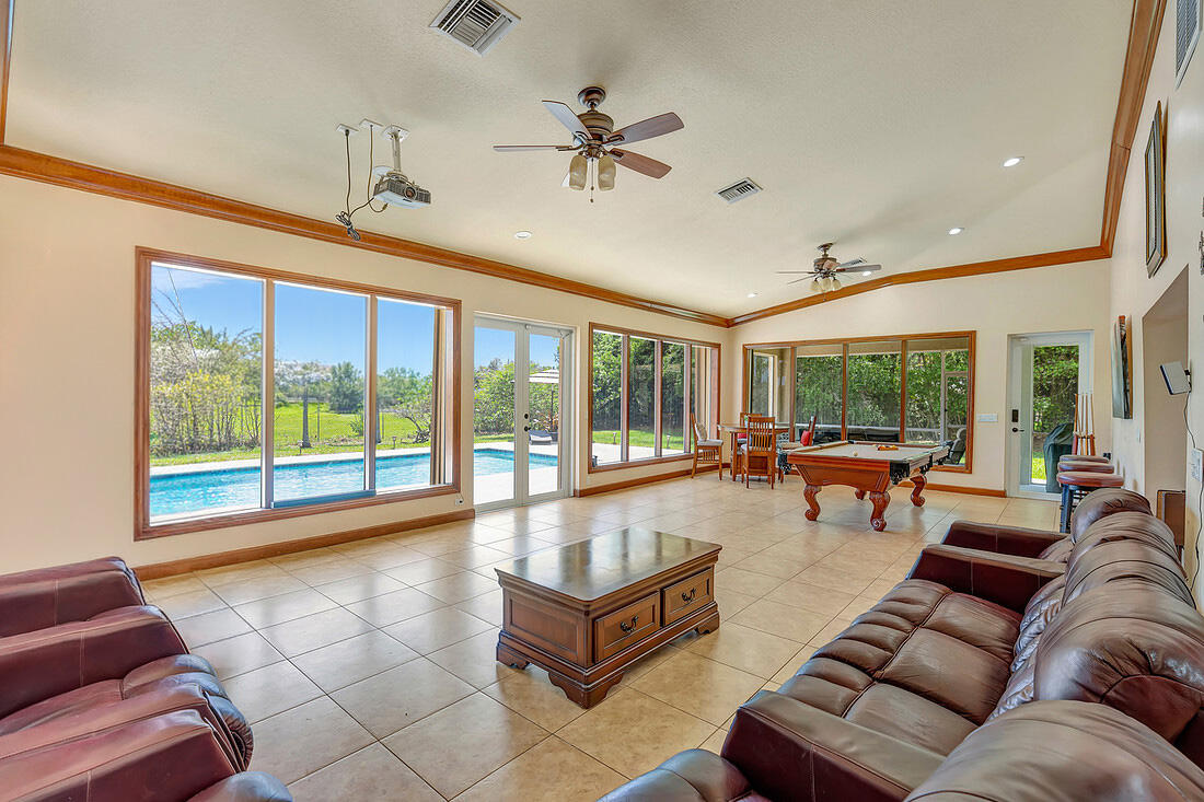 Acreage - Residential