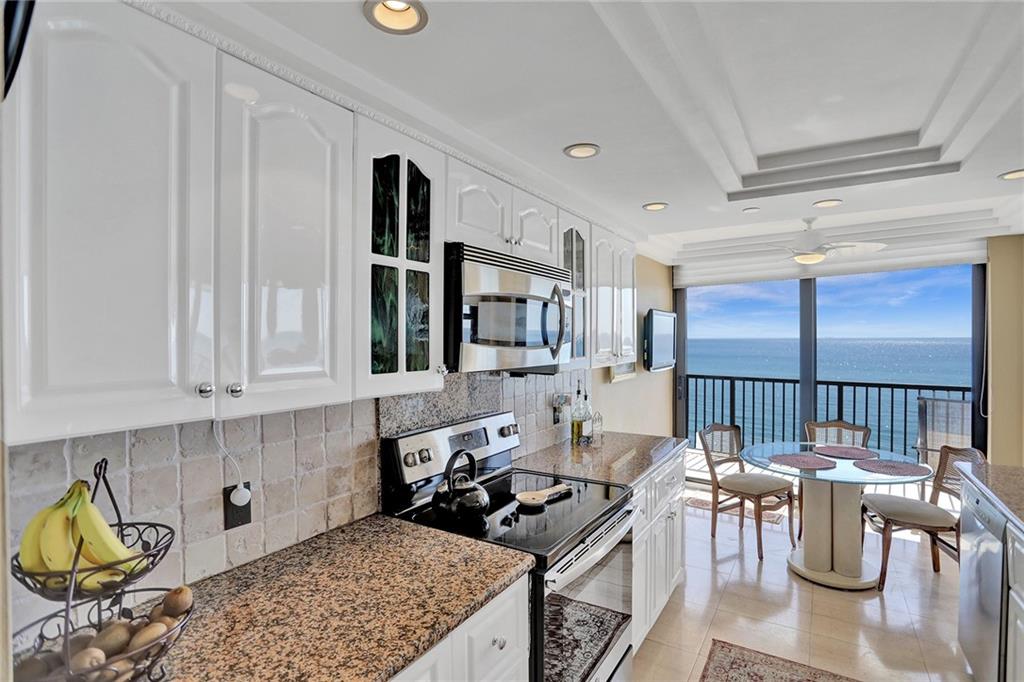 Overlook Condominium - Residential