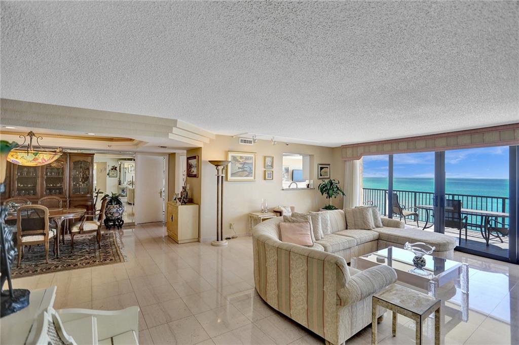 Overlook Condominium - Residential