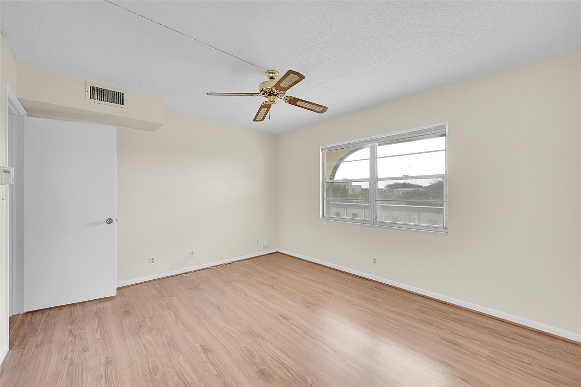 WYNMOOR VILLAGE - Residential