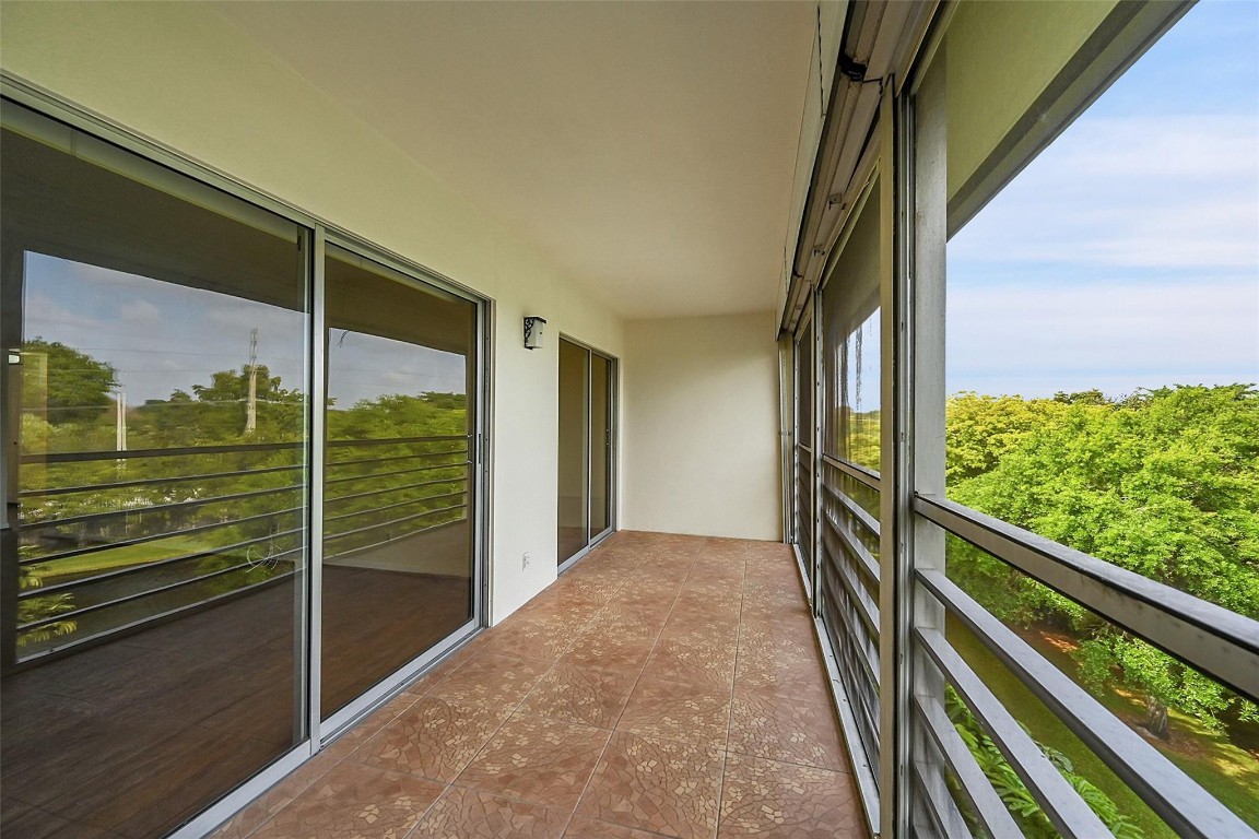 WYNMOOR VILLAGE - Residential