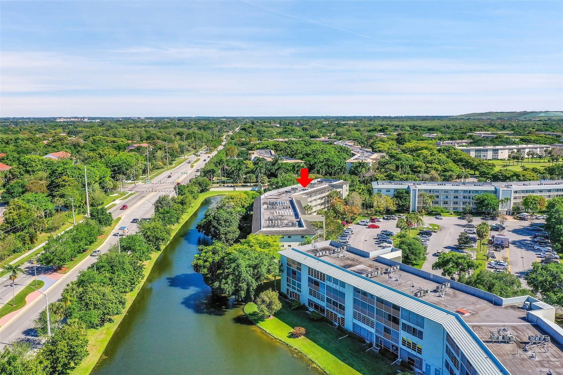 WYNMOOR VILLAGE - Residential