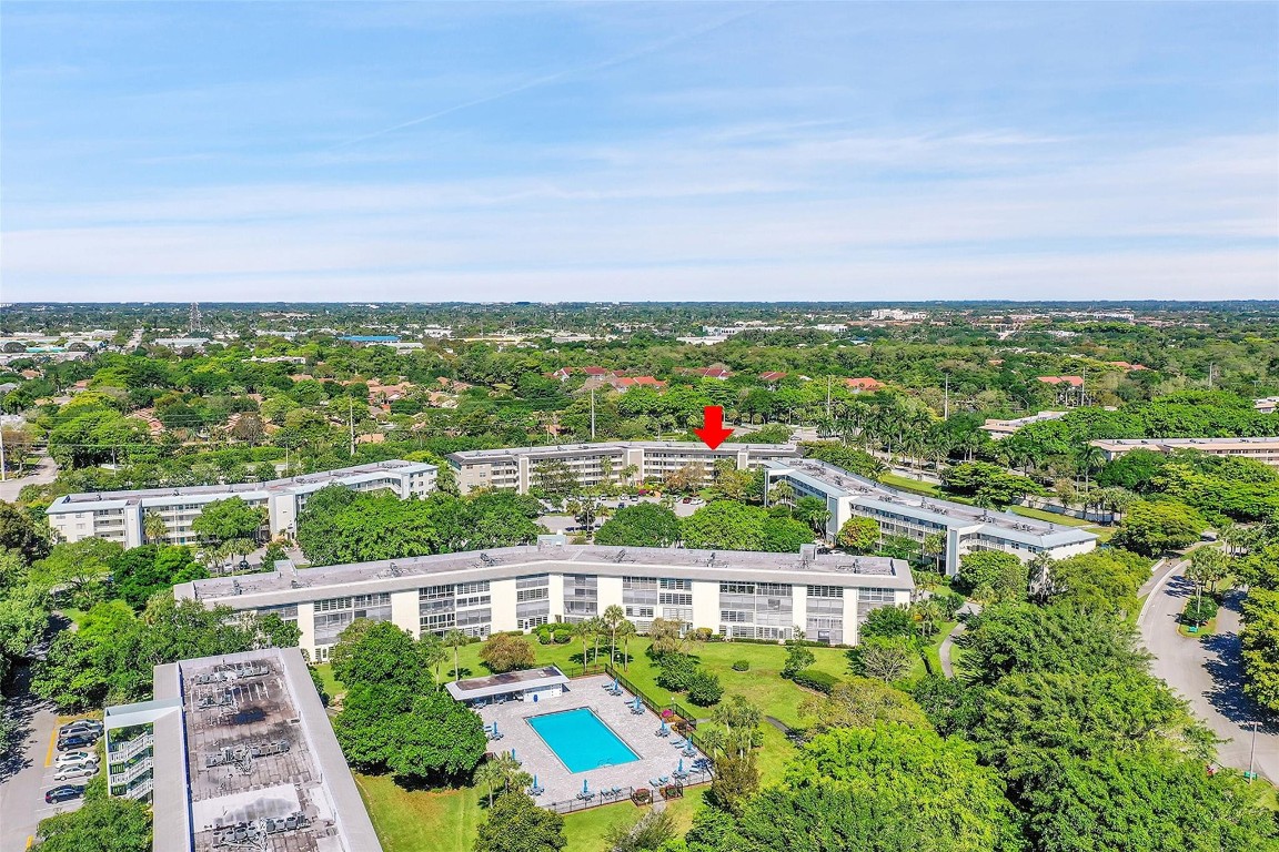 WYNMOOR VILLAGE - Residential