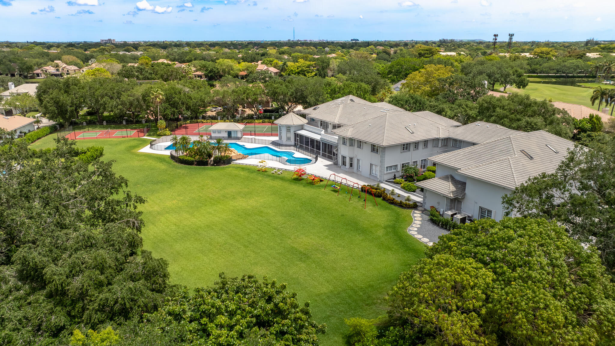EAGLE TRACE - Residential