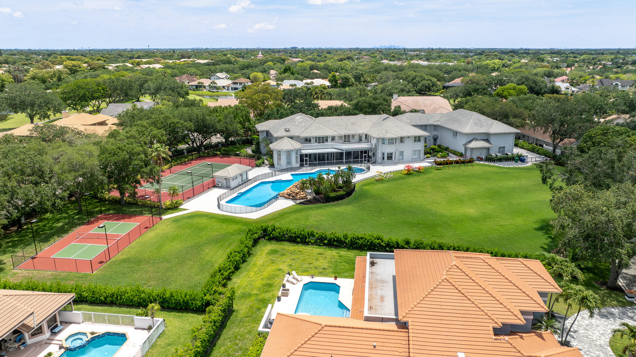 EAGLE TRACE - Residential