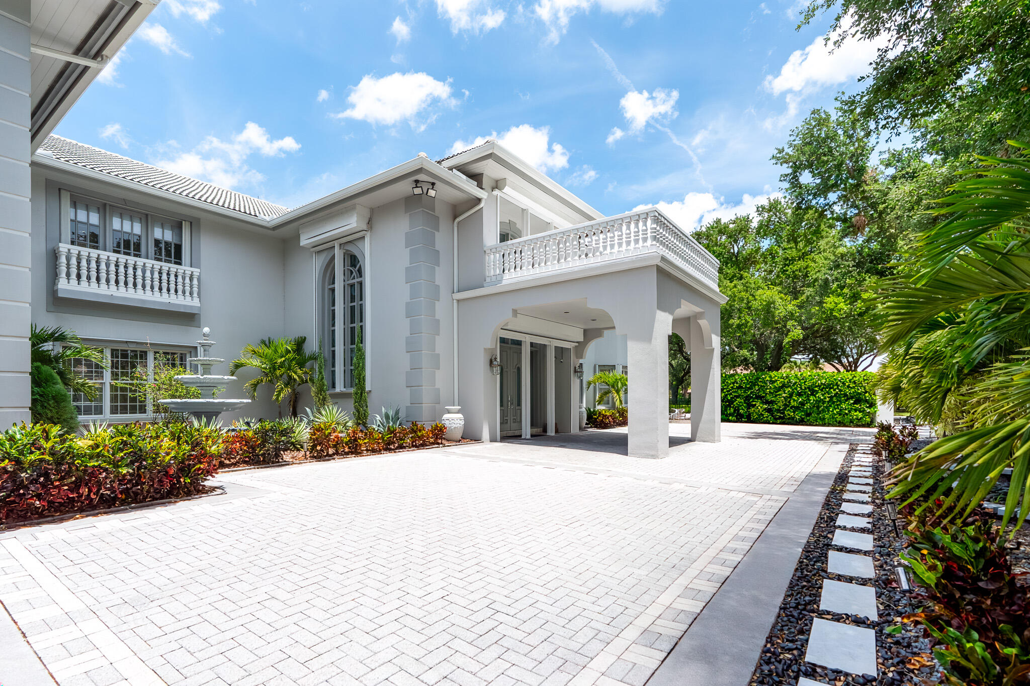 EAGLE TRACE - Residential