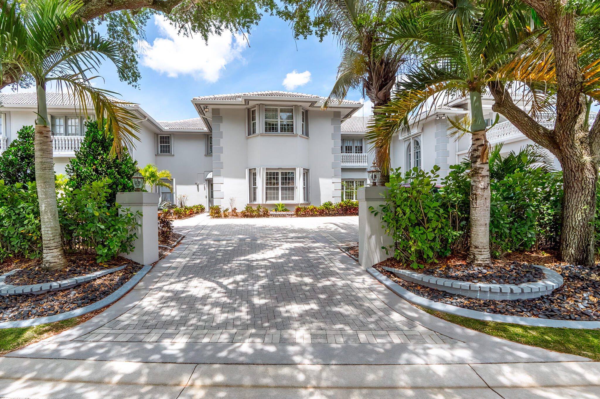 EAGLE TRACE - Residential