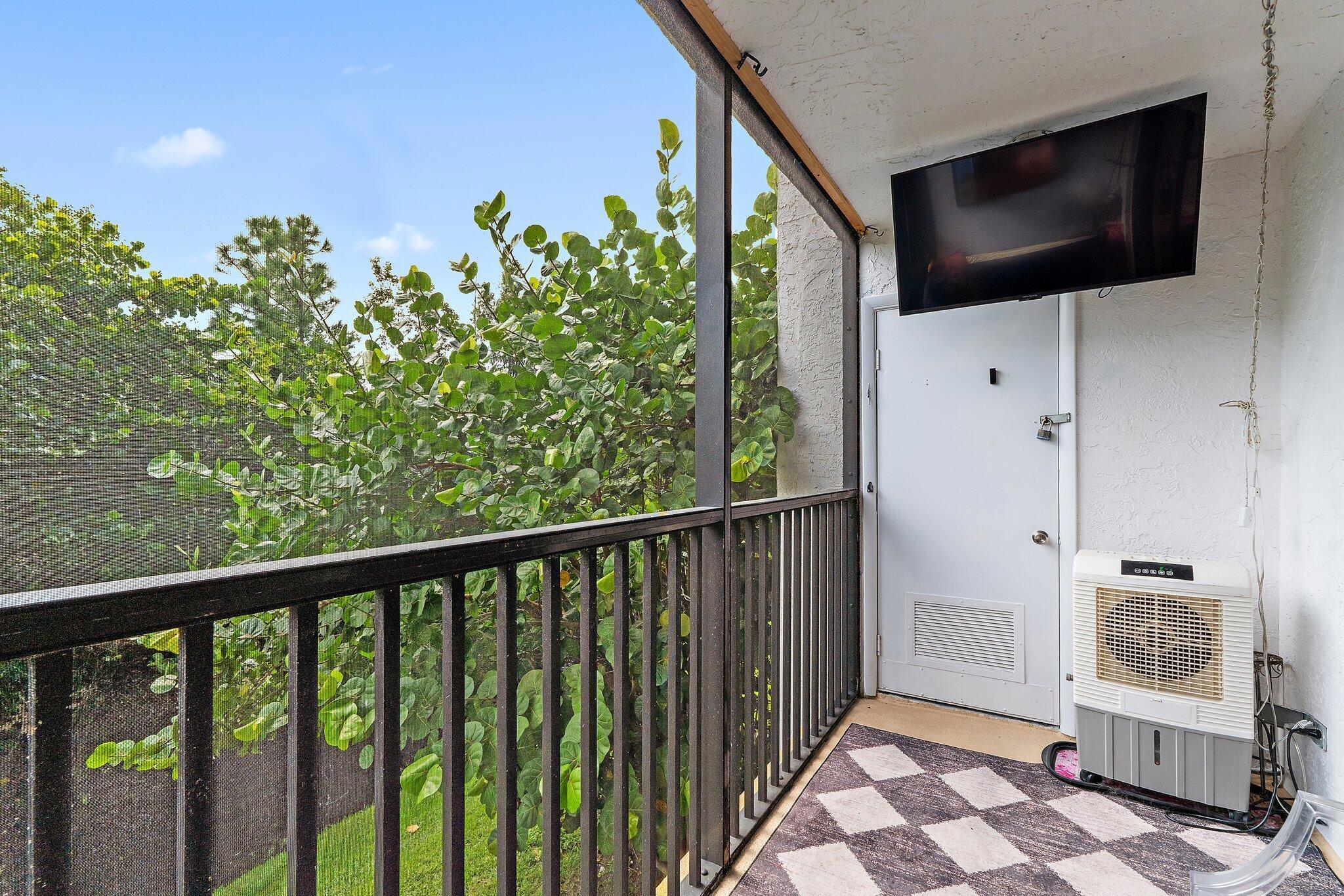 SEA RISE CONDO - Residential Lease