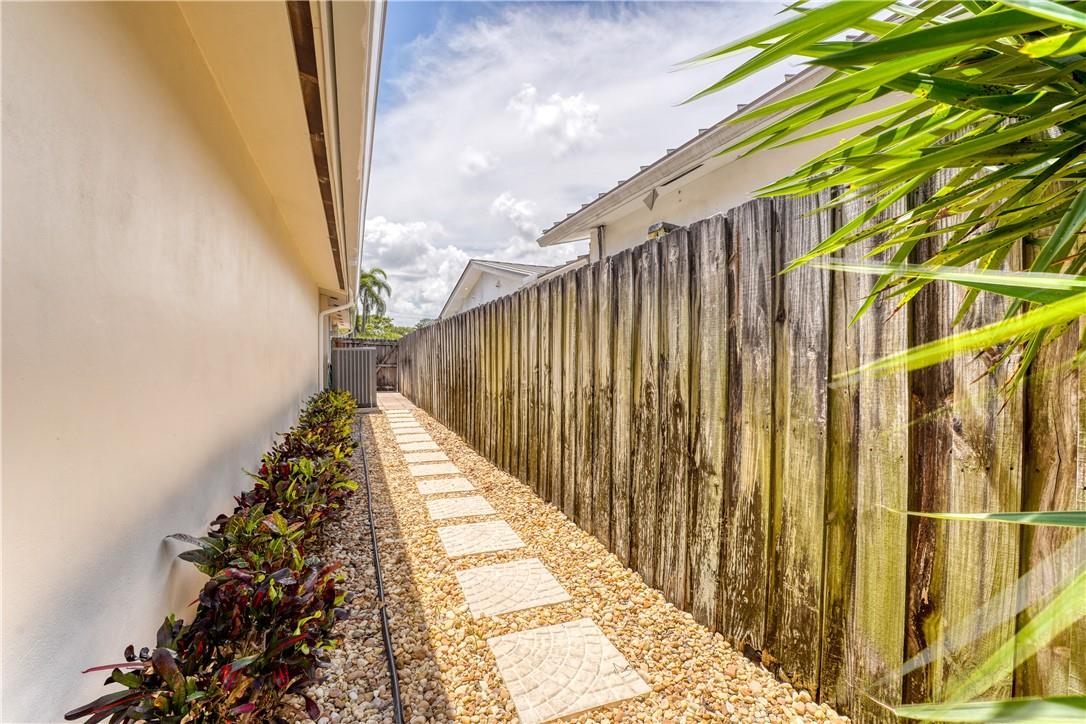 Harbour Heights Add 35-21 - Residential Lease