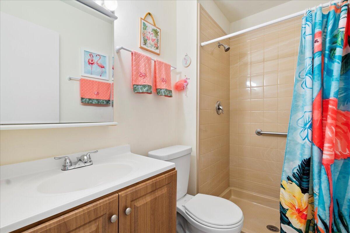 GOLDEN LAKES VILLAGE CONDO 1 THRU 13-A - Residential