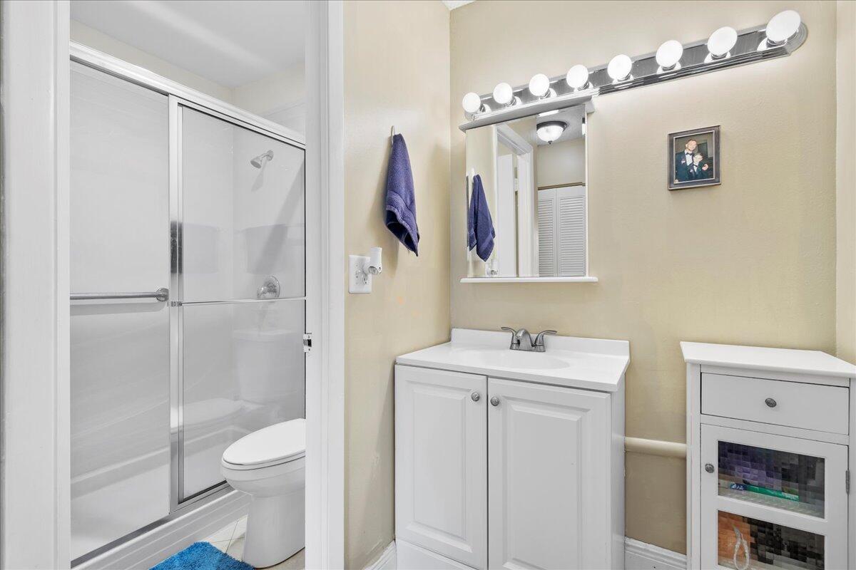 GOLDEN LAKES VILLAGE CONDO 1 THRU 13-A - Residential