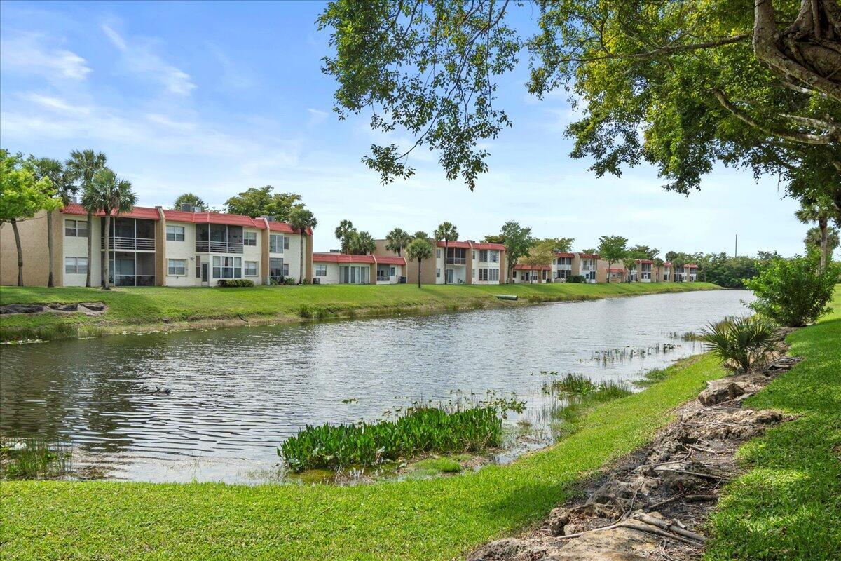 GOLDEN LAKES VILLAGE CONDO 1 THRU 13-A - Residential