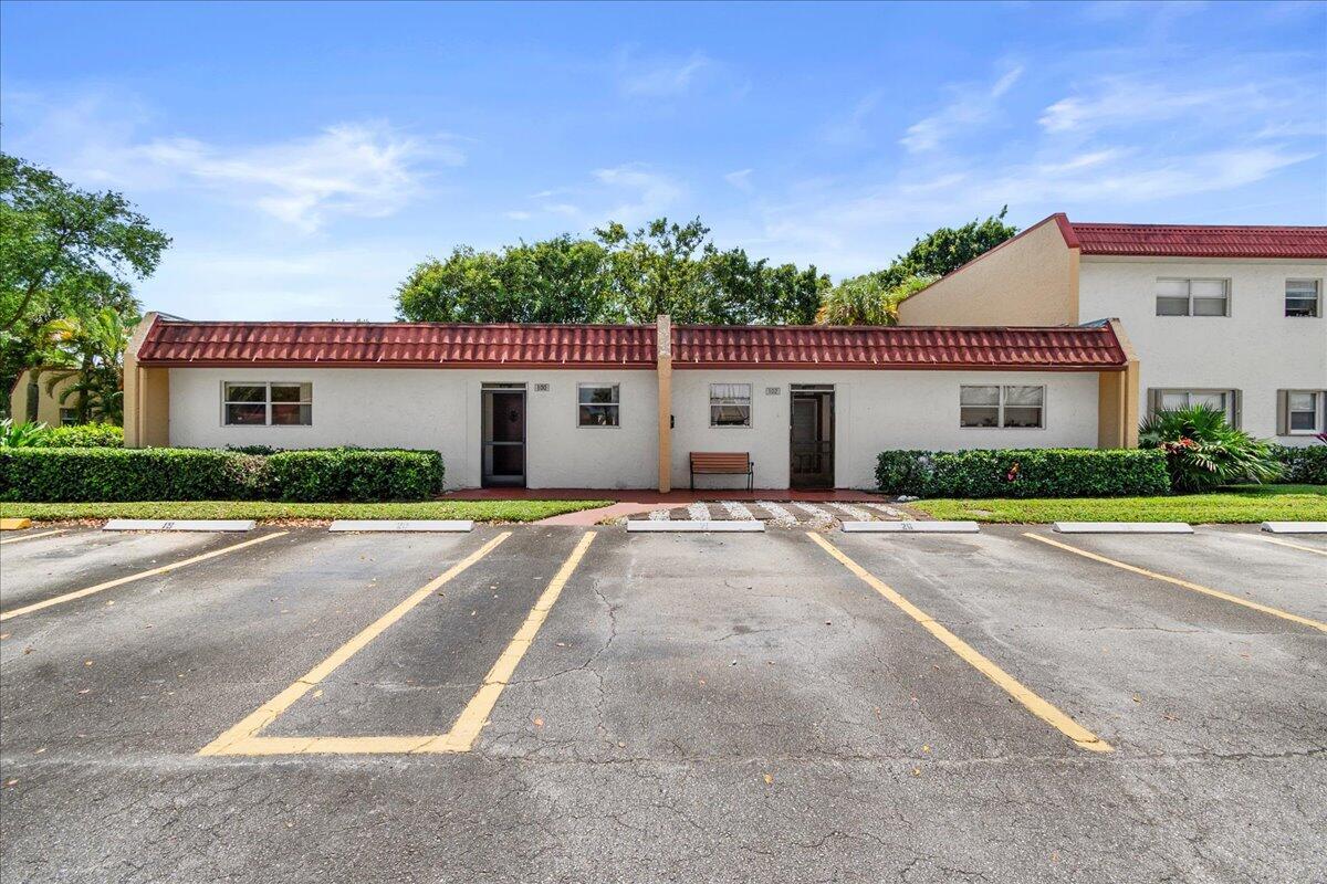 100 Lake Anne Drive