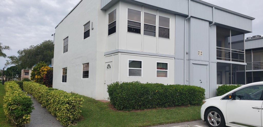 Photo of 529 Burgundy L, Delray Beach, FL 33484 (MLS # B26080240)