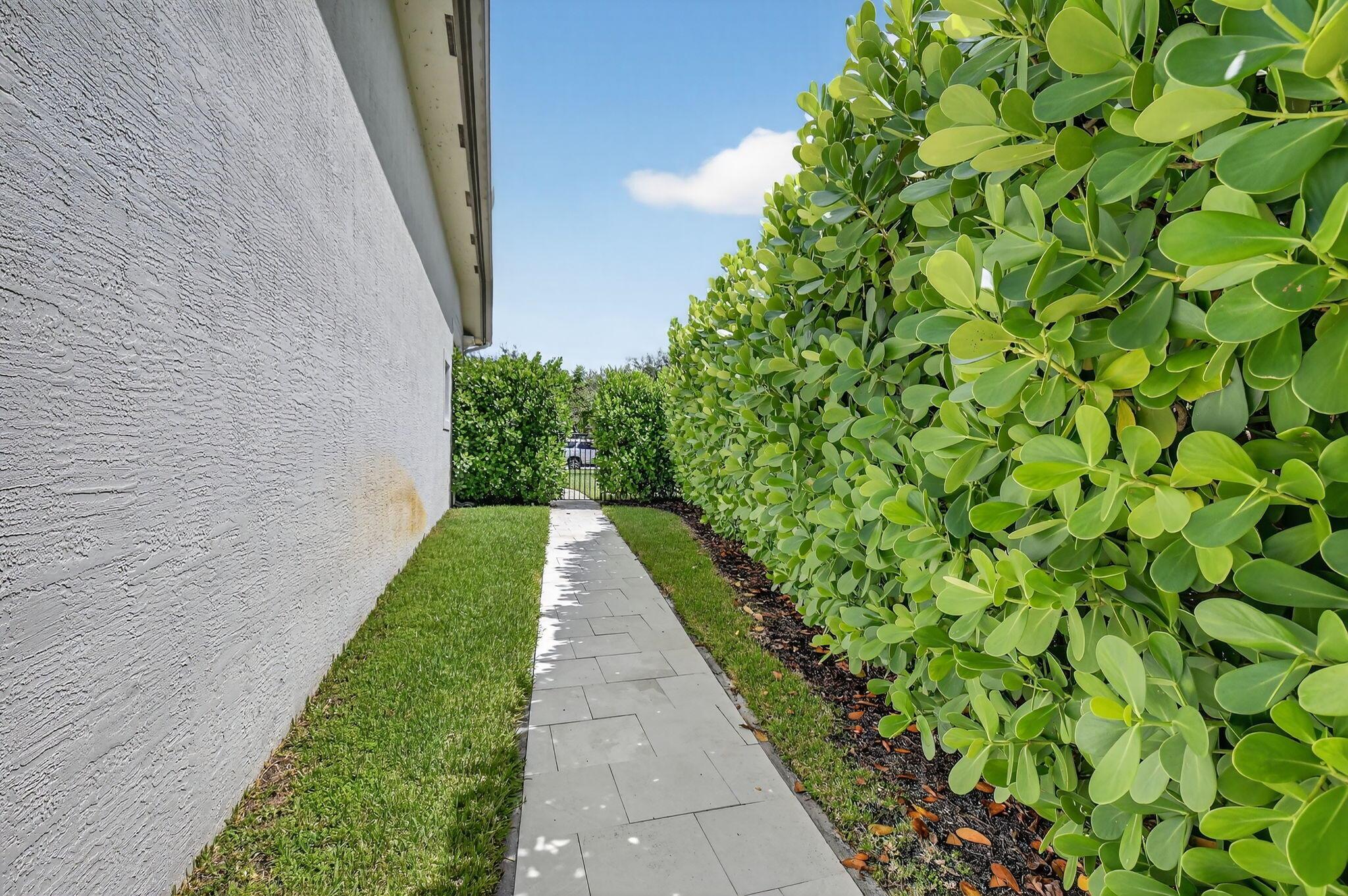Seven Bridges - Residential Lease