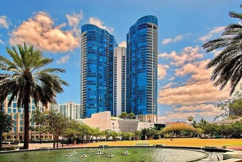 333 Las Olas Way Unit 3906  