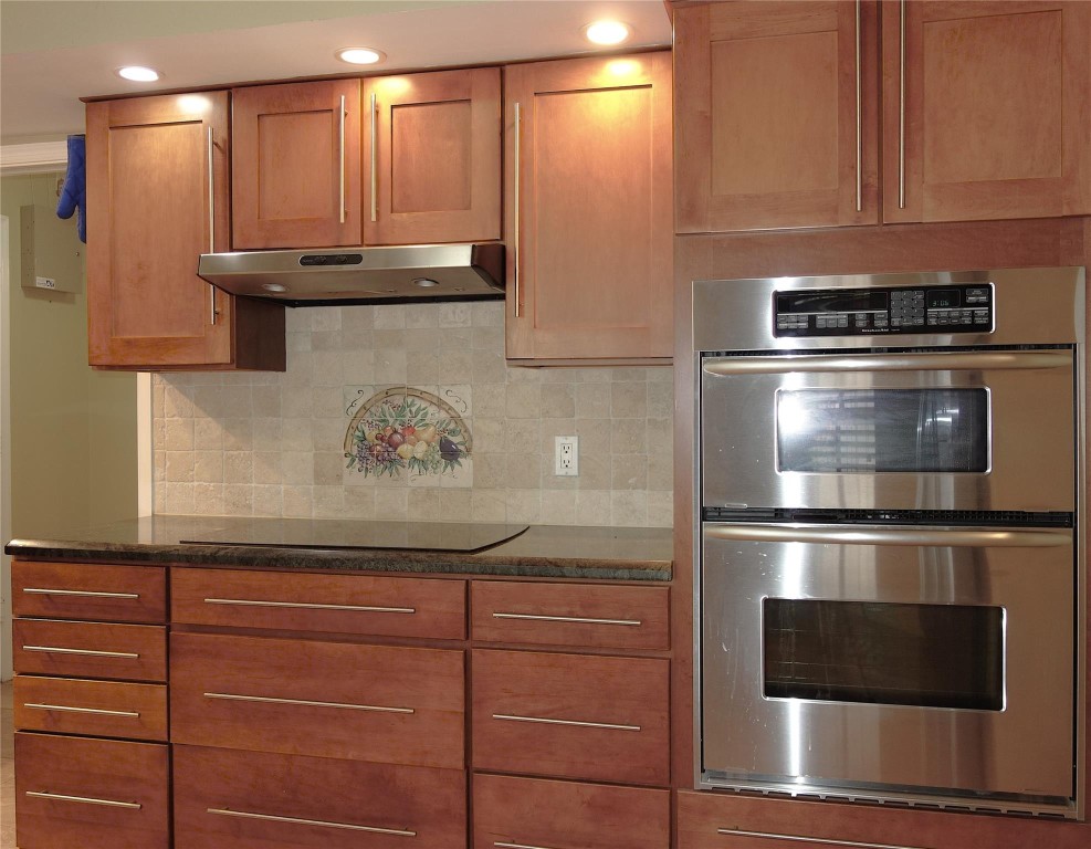 4106 Carriage Drive 5C