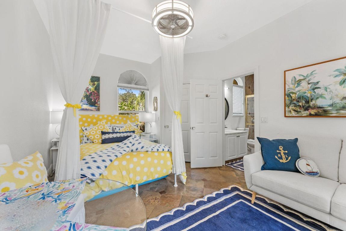 HERON BAY FIVE - Residential