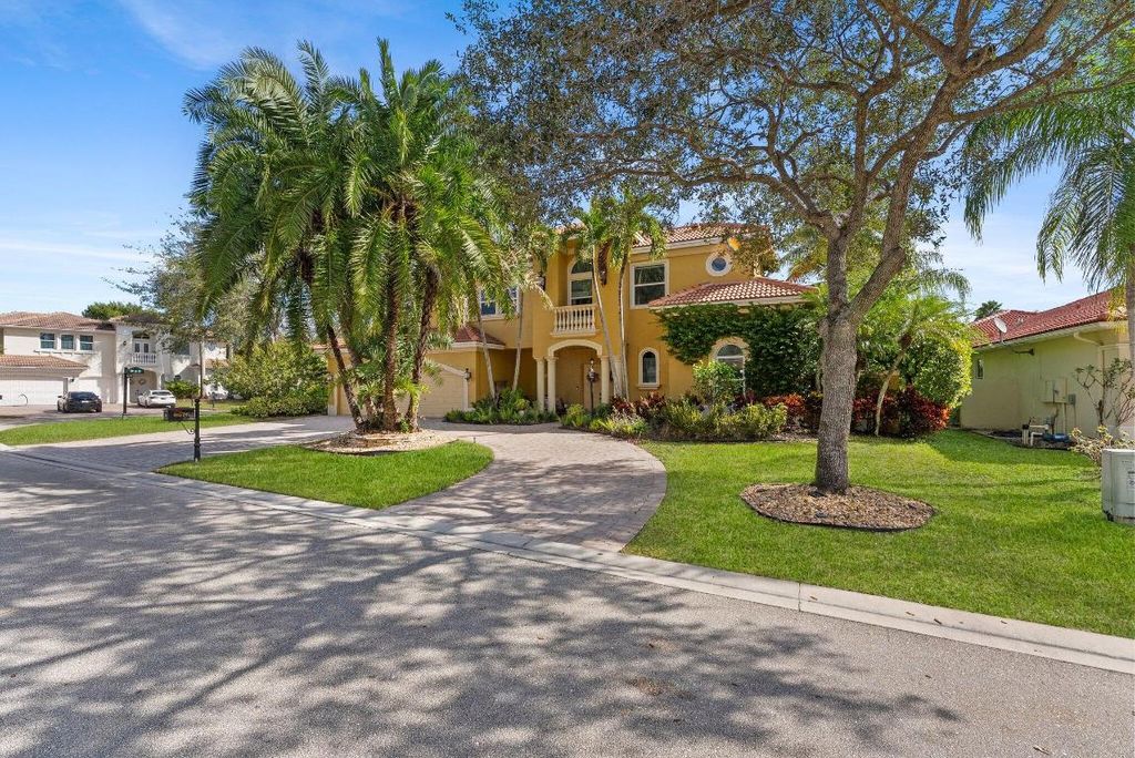 Photo of 6676 NW 127th Terrace, Parkland, FL 33076 (MLS # R11152325)