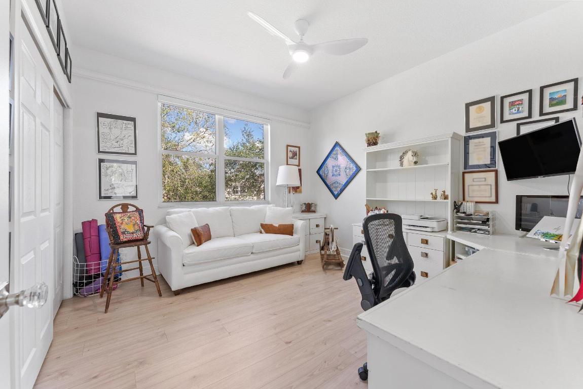 HERON BAY FIVE - Residential