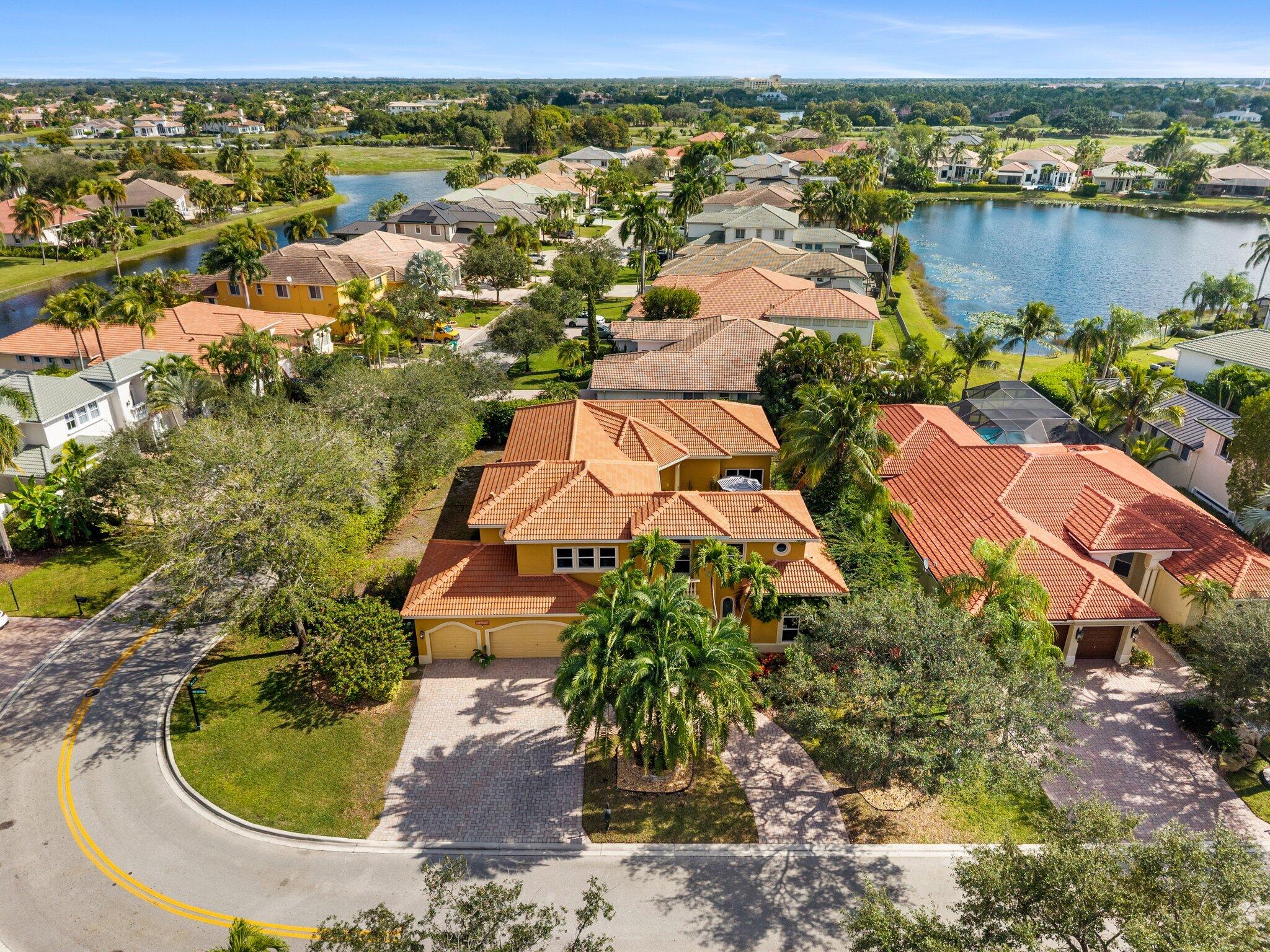 HERON BAY FIVE - Residential
