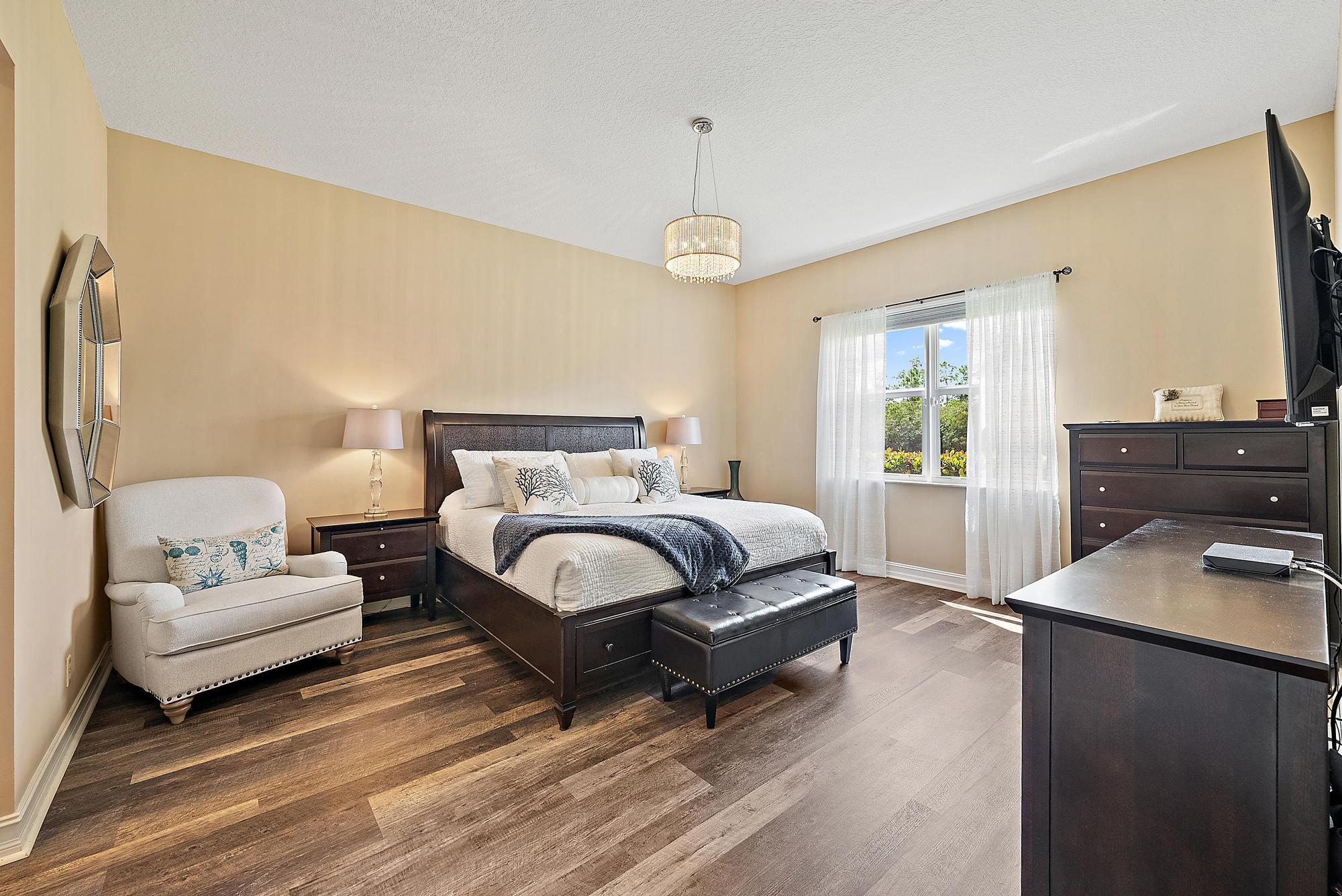 ORCHID RESERVE CONDO - Residential Lease