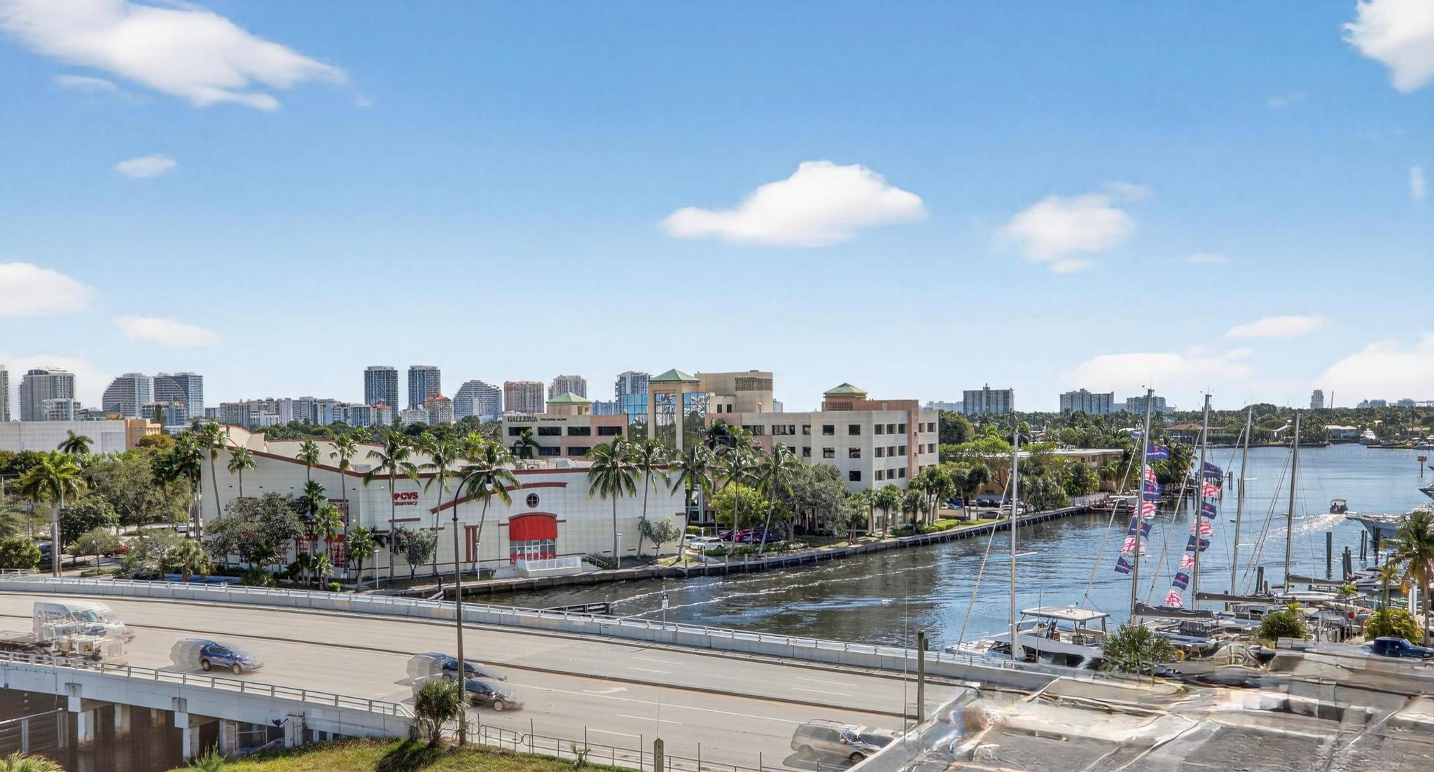 EAST POINT TOWERS - Residential