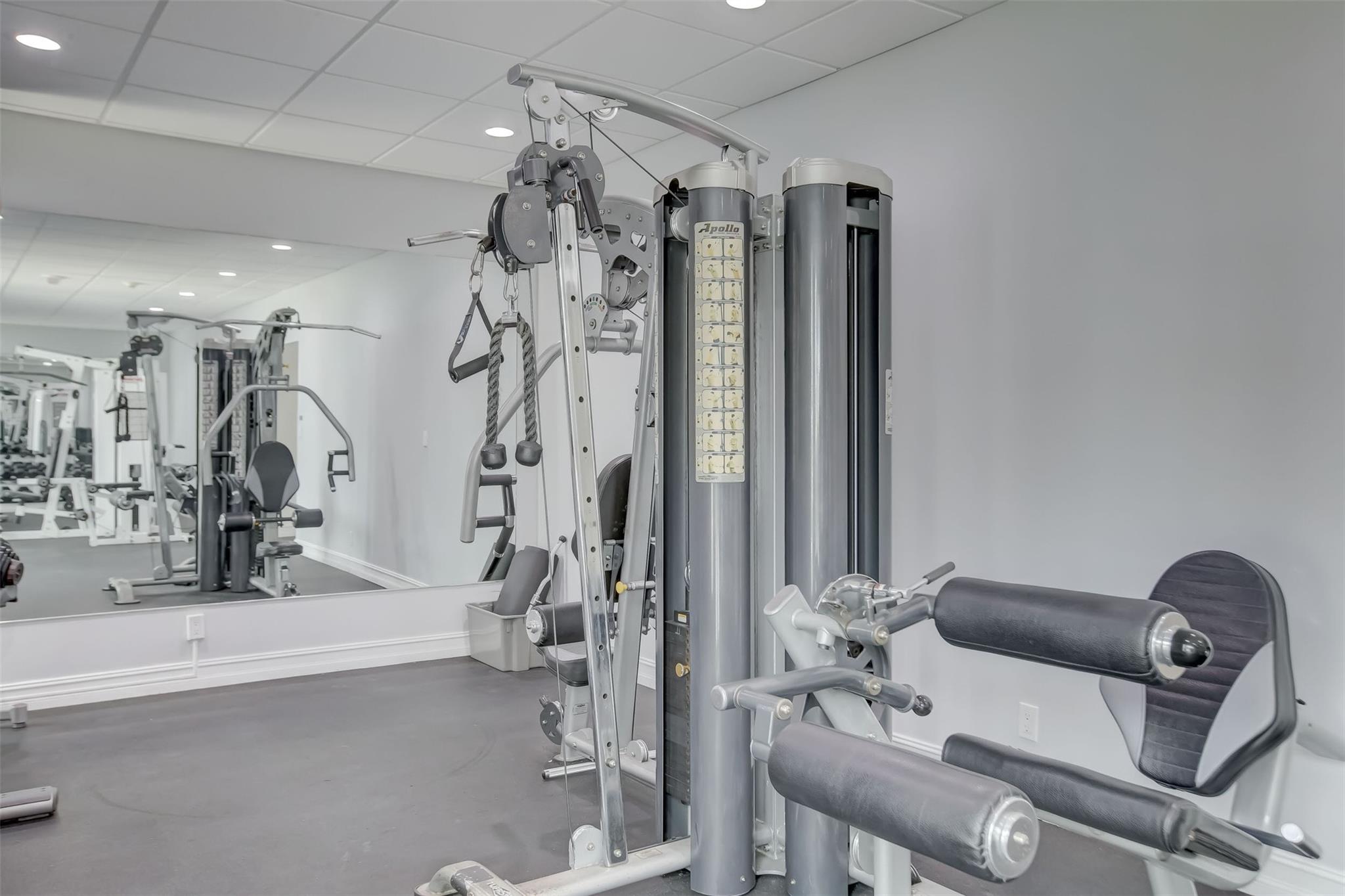 EAST POINT TOWERS - Residential