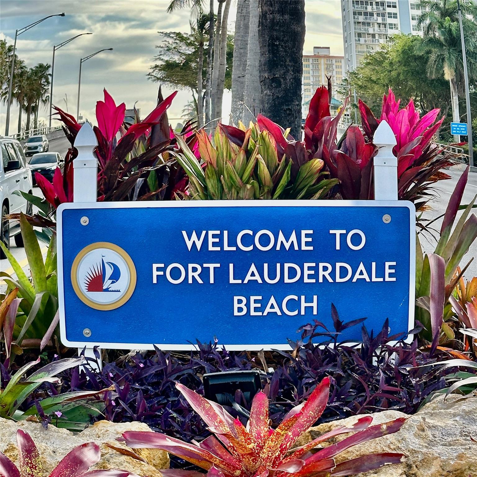 EAST POINT TOWERS - Residential