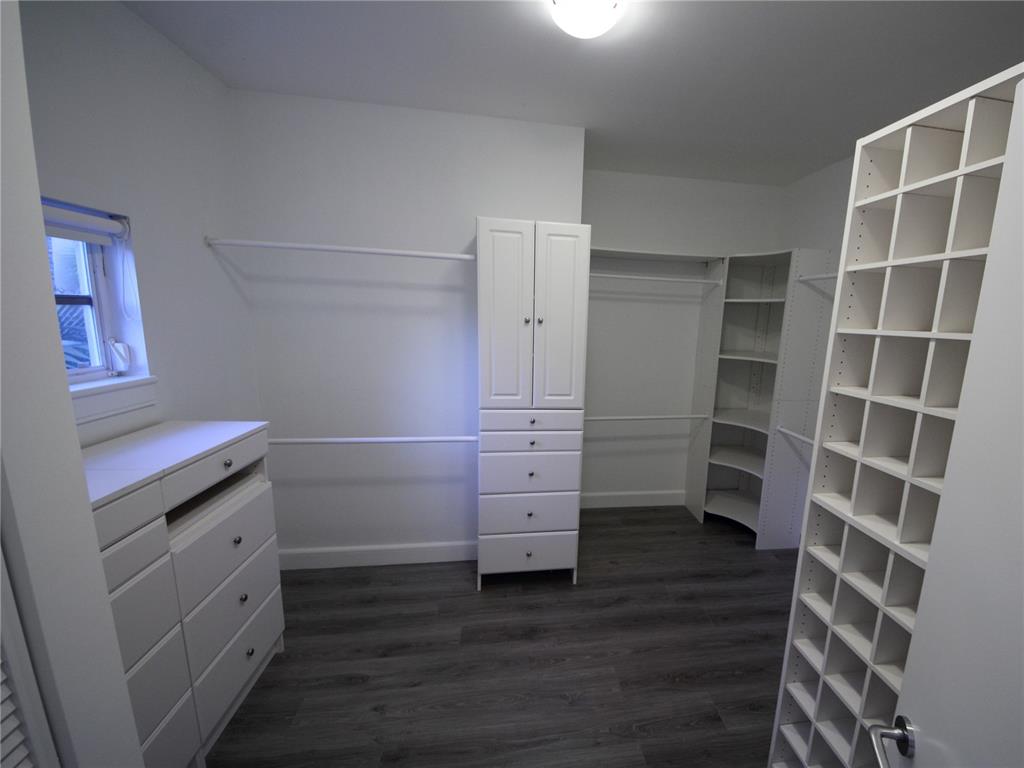 Two Stallions Estates - Residential Lease