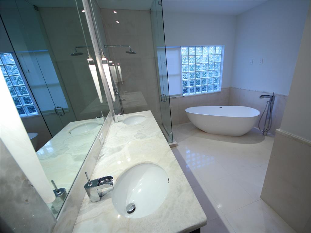 Two Stallions Estates - Residential Lease